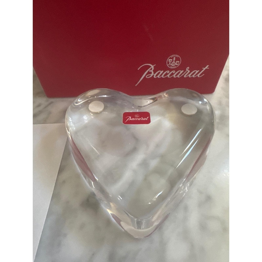 Baccarat Crystal Heart Paperweight Clear French Lead Glass with Original Box